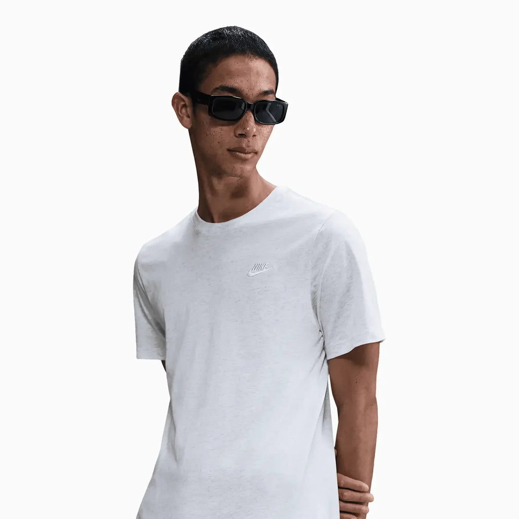 Conjunto de camiseta y shorts deportivos para hombre