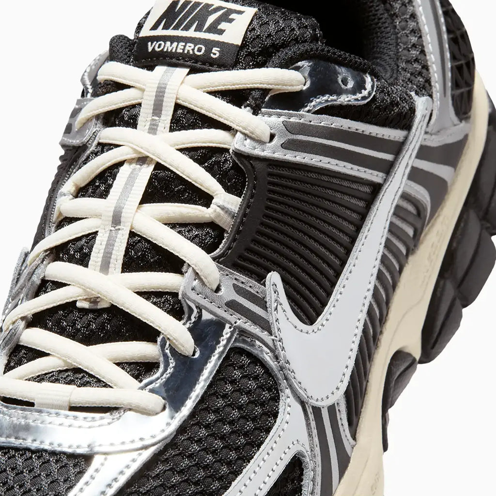 Zoom Vomero 5 pour homme « Black Chrome »