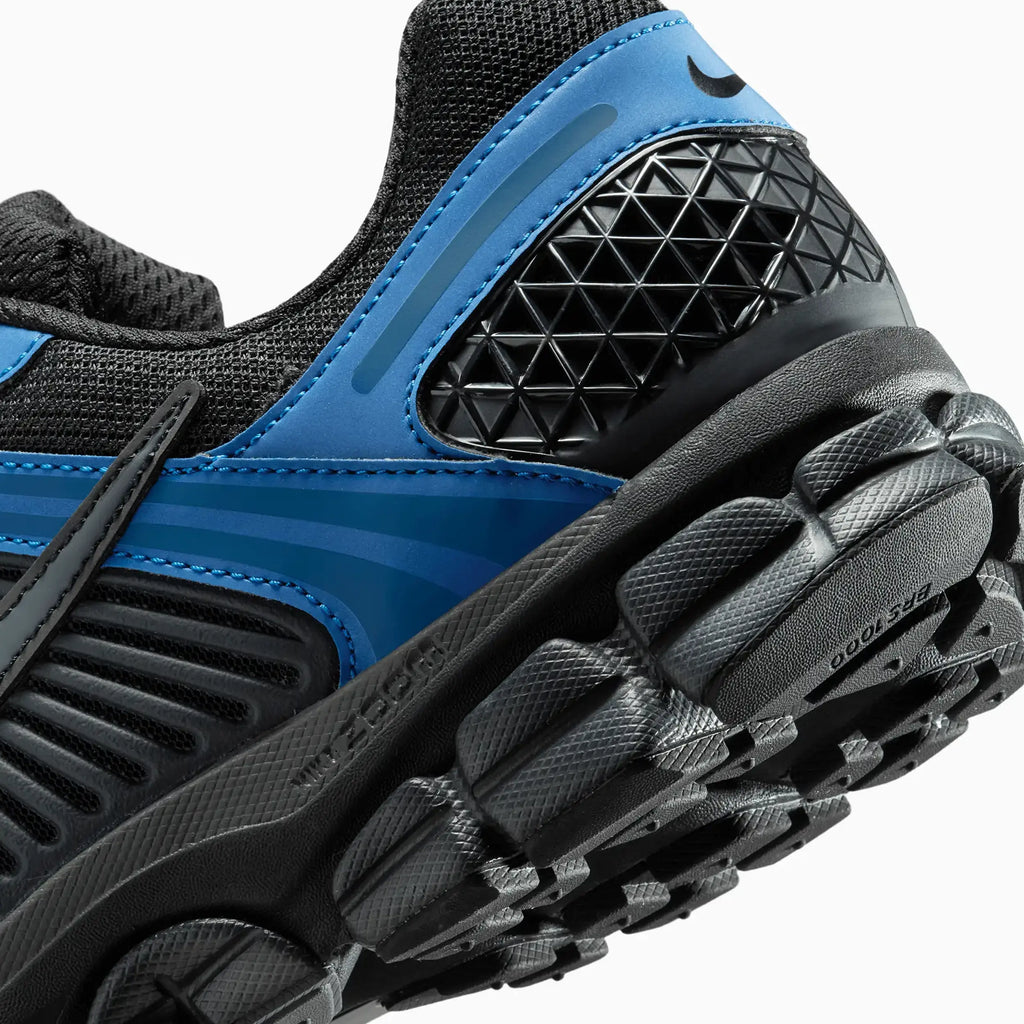 Zoom Vomero 5 SE homme « Black Court Blue »