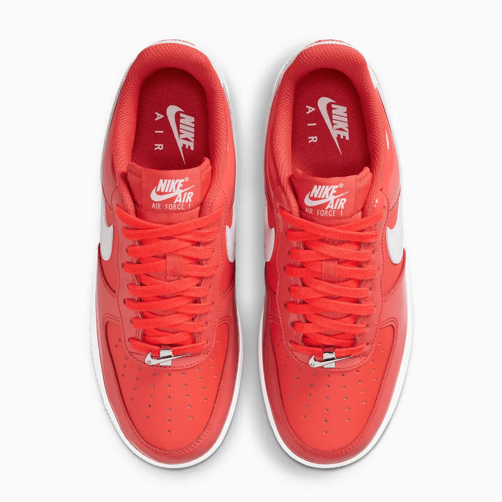 Nike Air Force 1 '07 pour femme « Patent Light Crimson White »