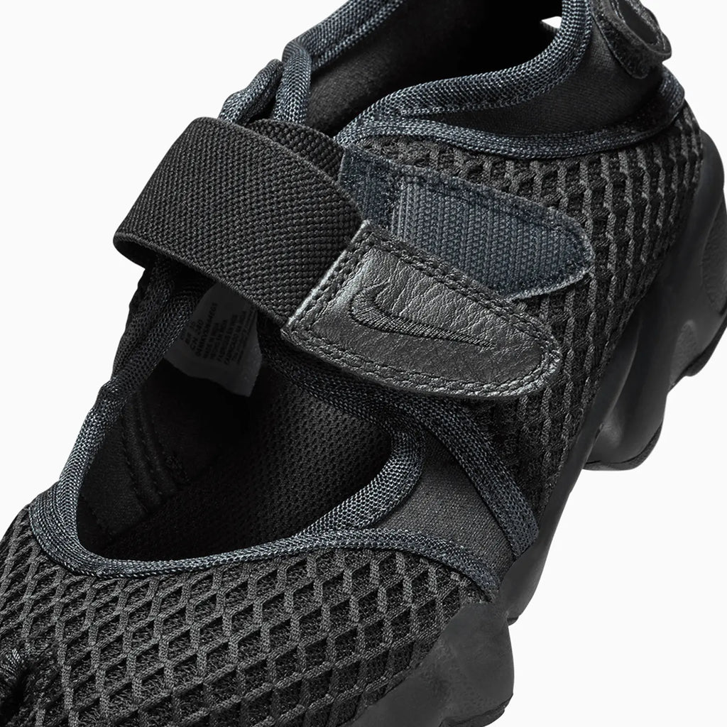 Women's Air Rift