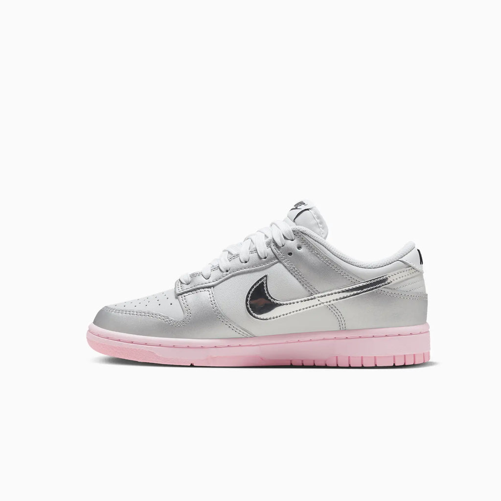 Dunk Low LX pour femme « Metallic Silver Pink »