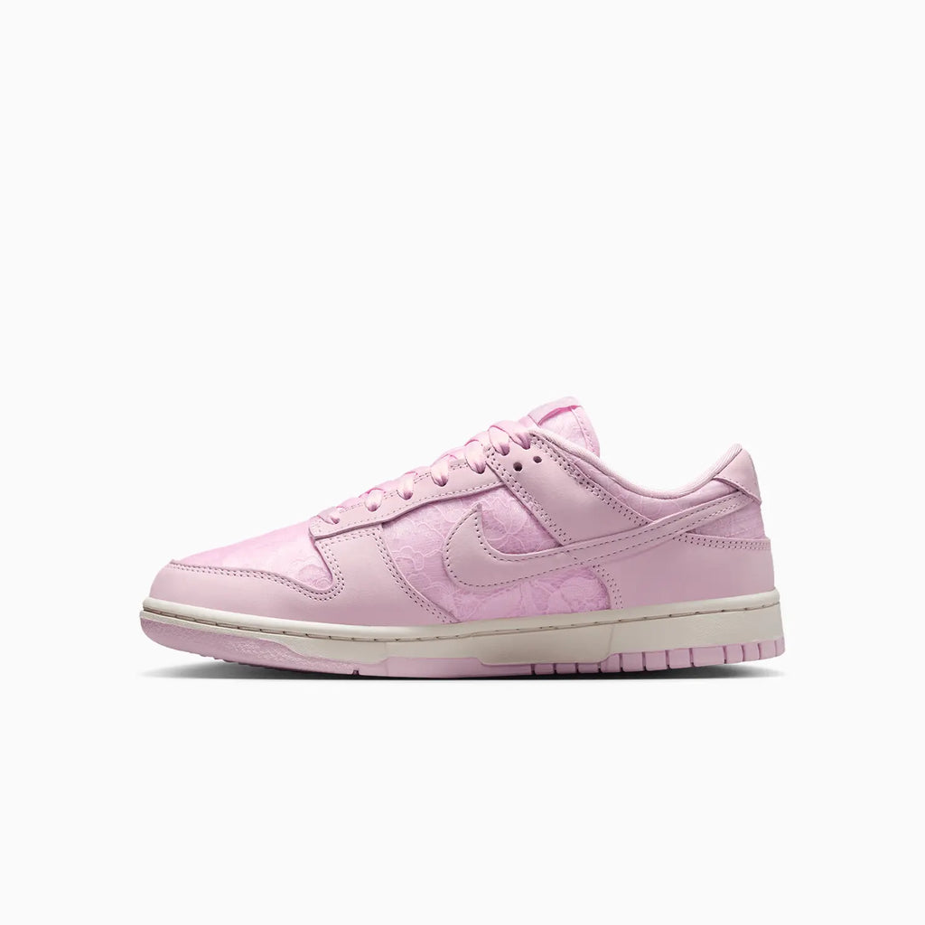 Dunk Low pour femme « Regal Pink »