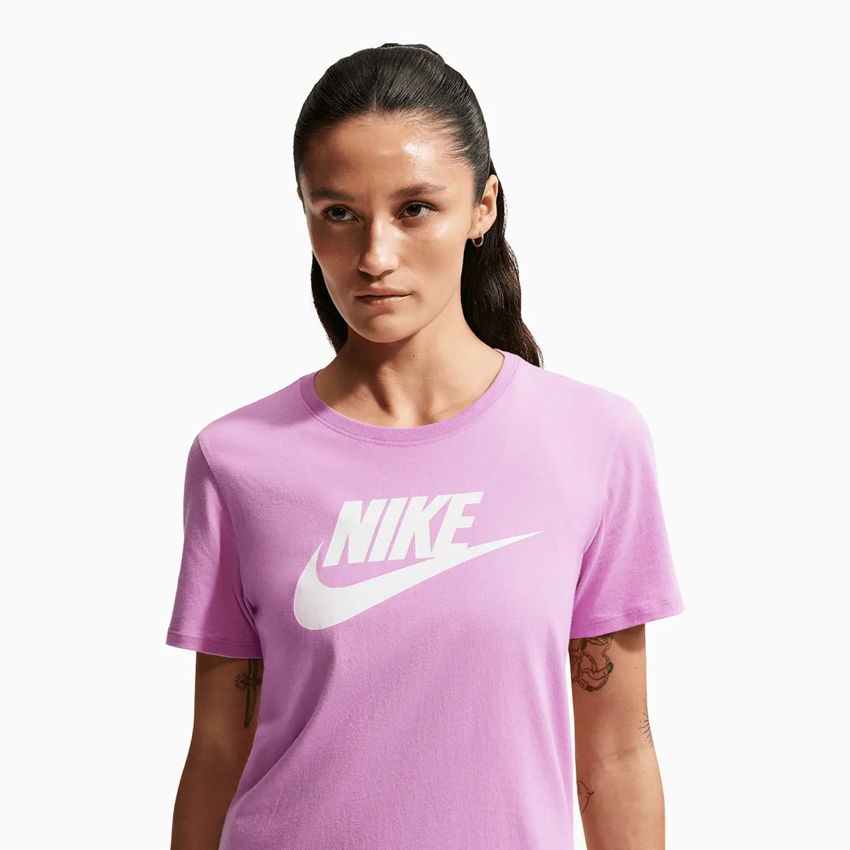 Women's Sportswear Club T-Shirt and Shorts Outfit