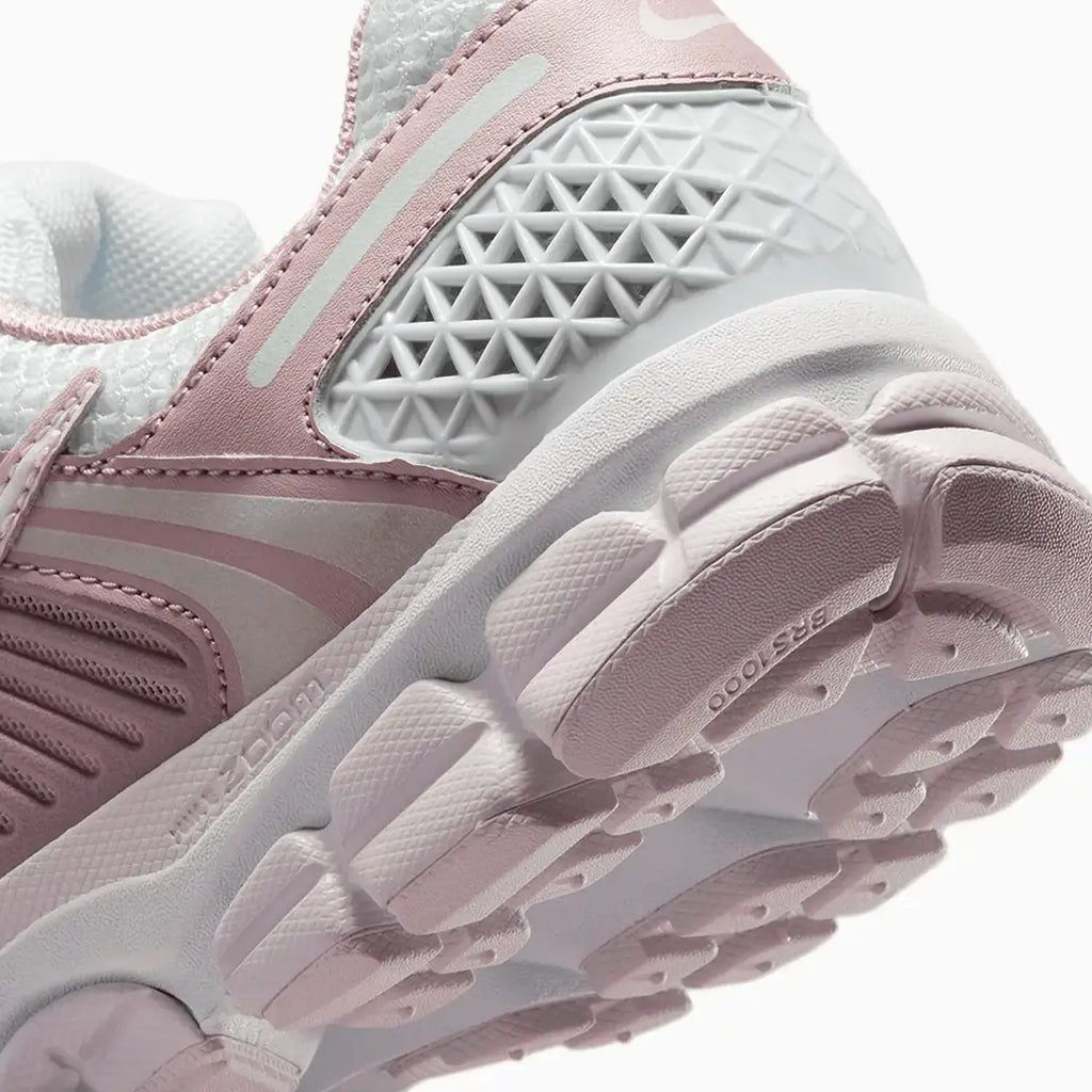 Zoom Vomero 5 pour femme
