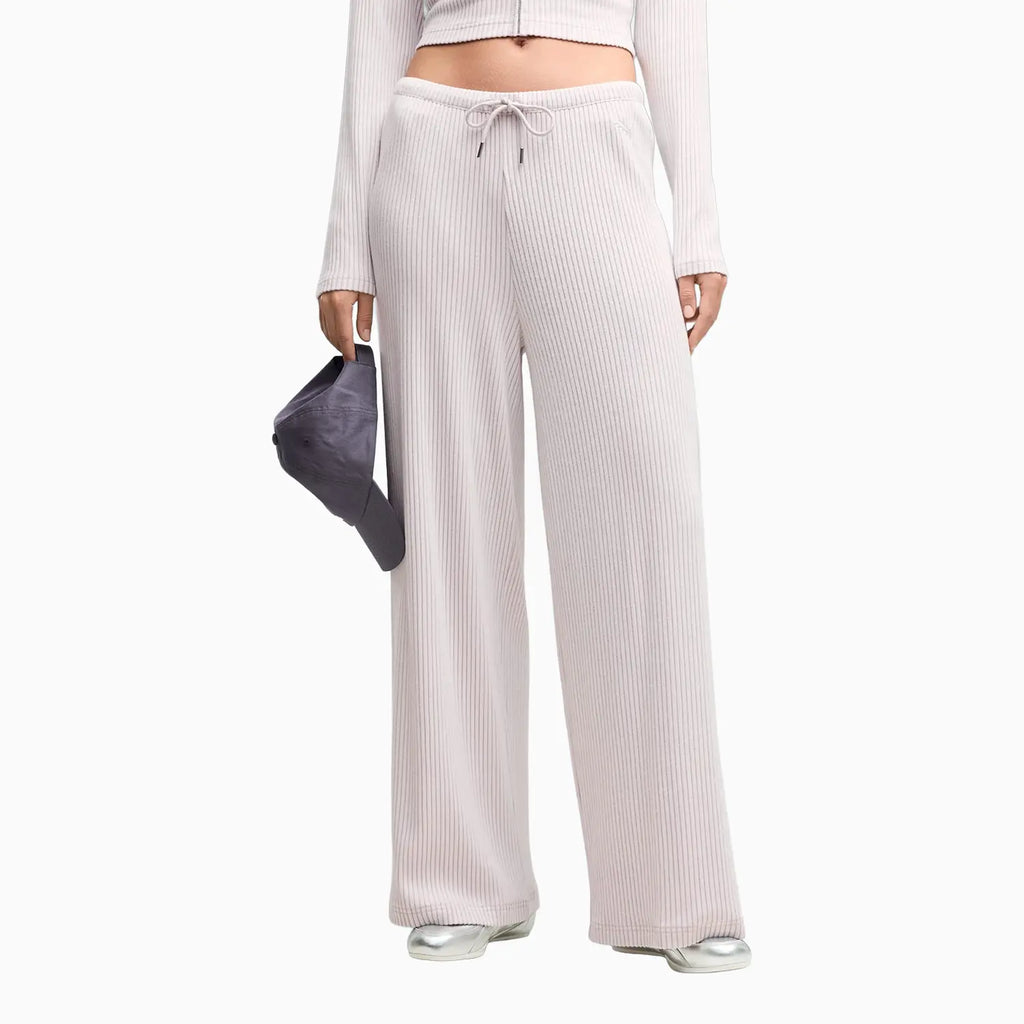 Women's Essentials Ribbed Soft Touch Outfit