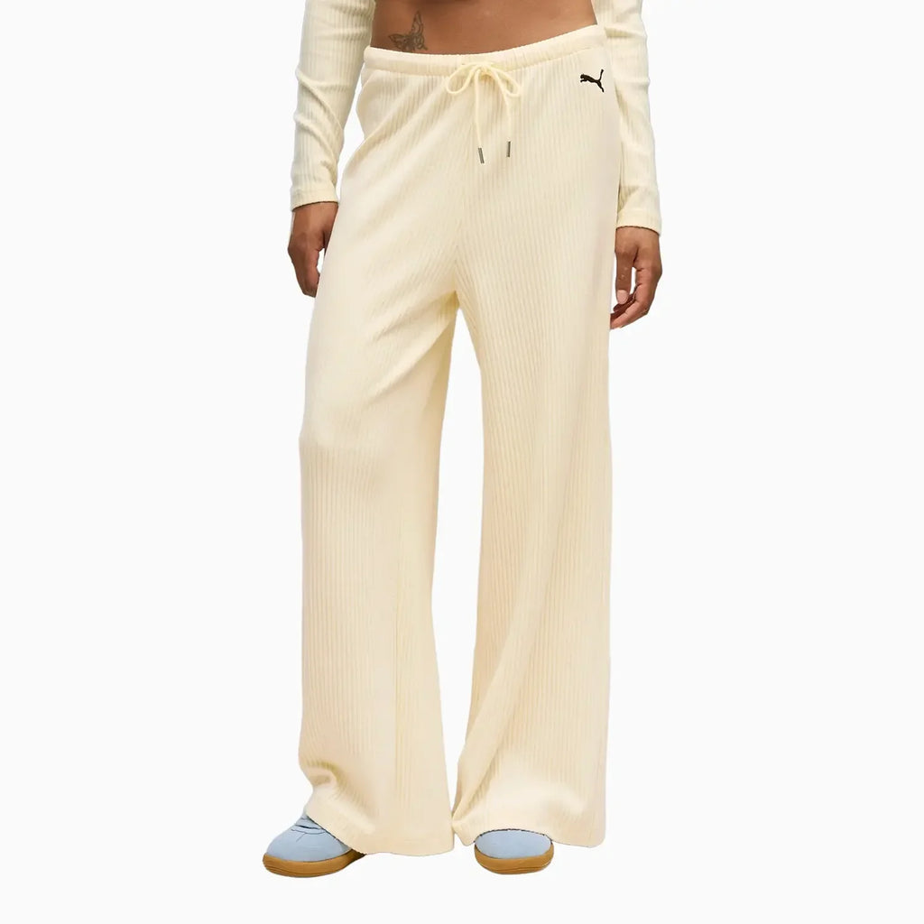 Women's Essentials Ribbed Soft Touch Outfit