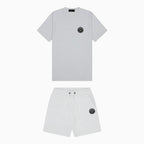 Ensemble coordonné homme blanc avec patch logo minimaliste