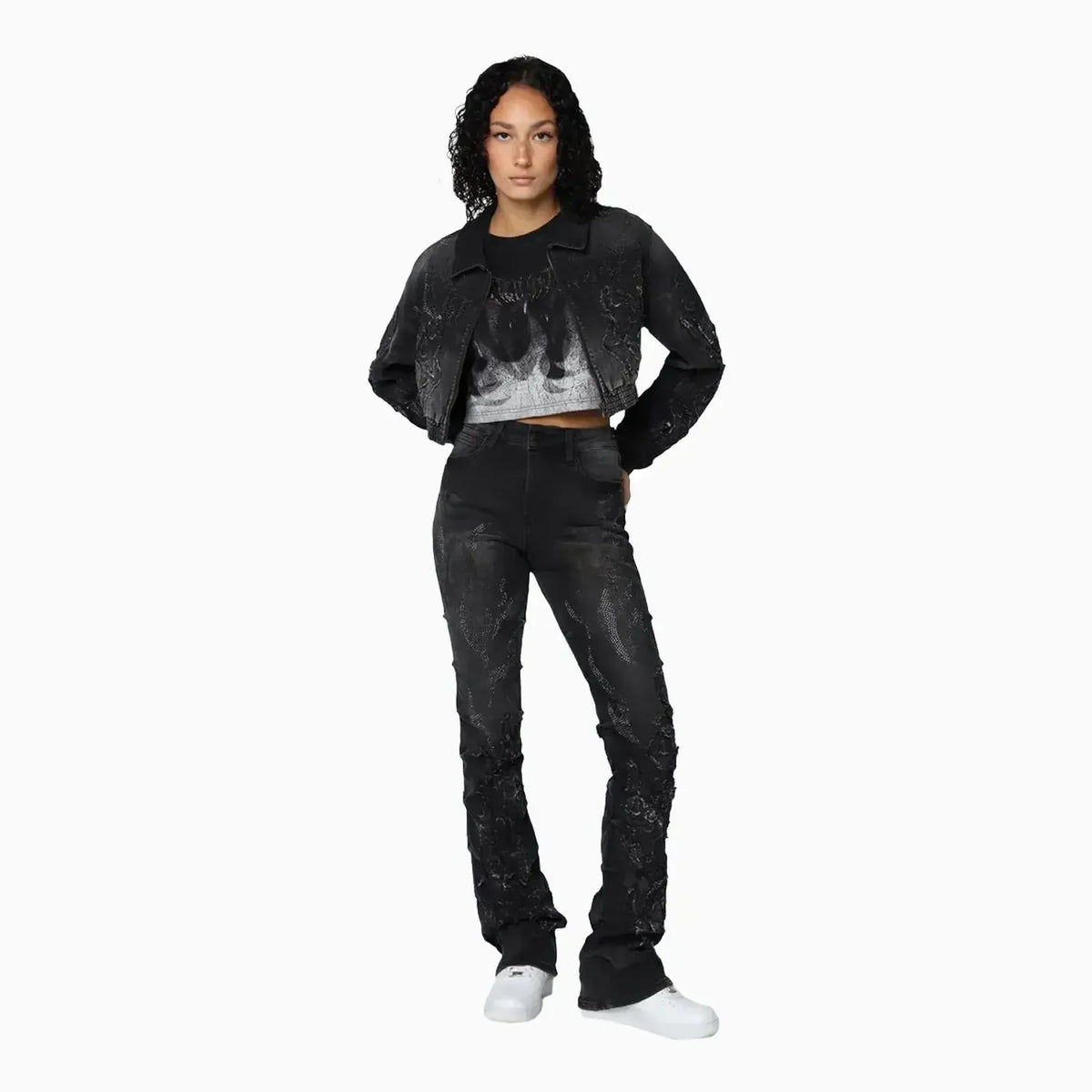 Conjunto de chaqueta y jeans de mezclilla con pedrería Noir para mujer