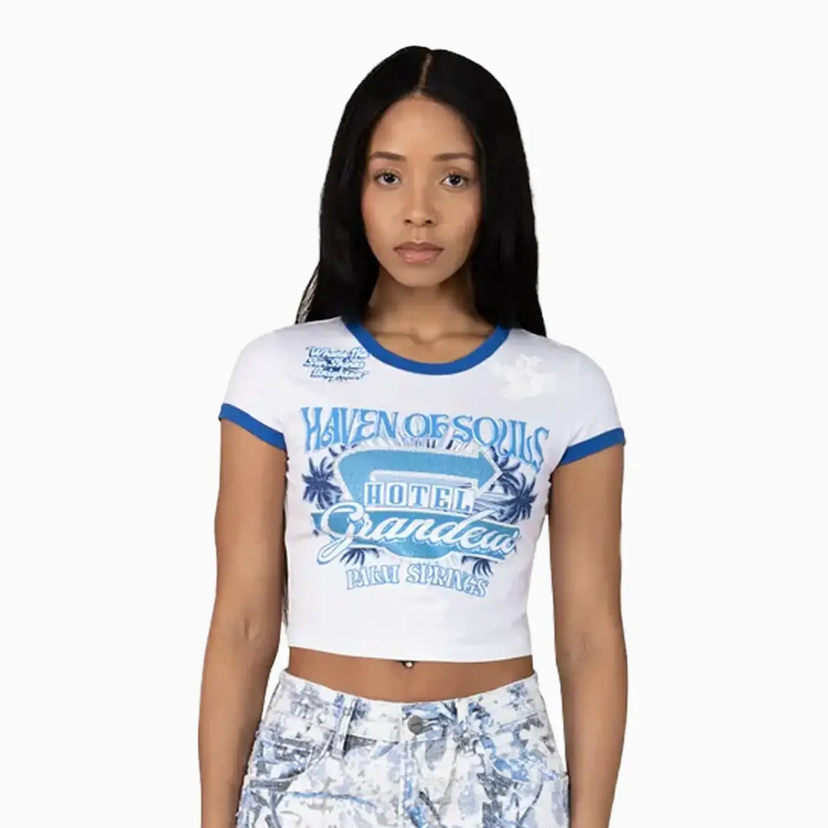 Women's Utility Windbreaker Outfit