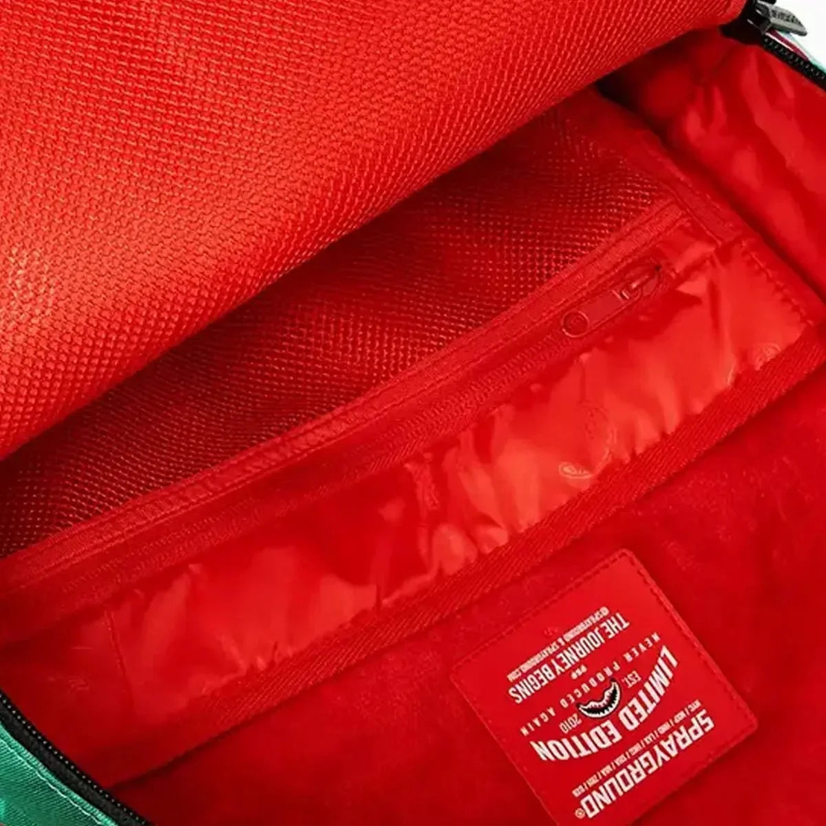 Sac à dos Montagne des Cochons Angry Birds