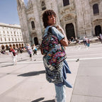 Mochila DLX con dragones bordados