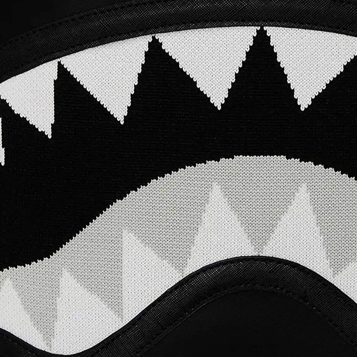 Sac à dos Dlxs Hazard Pay Shark Central
