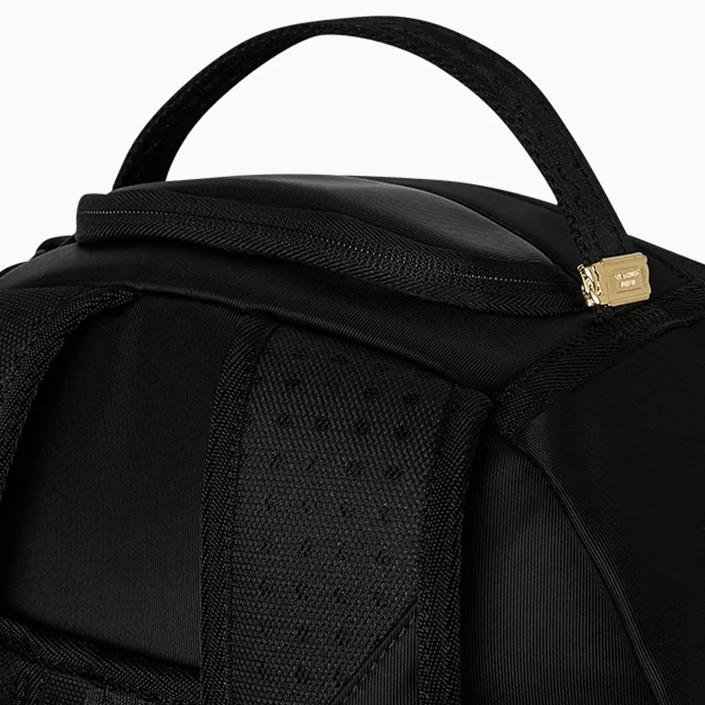 Mochila Morada con Pasaporte de Tiburón