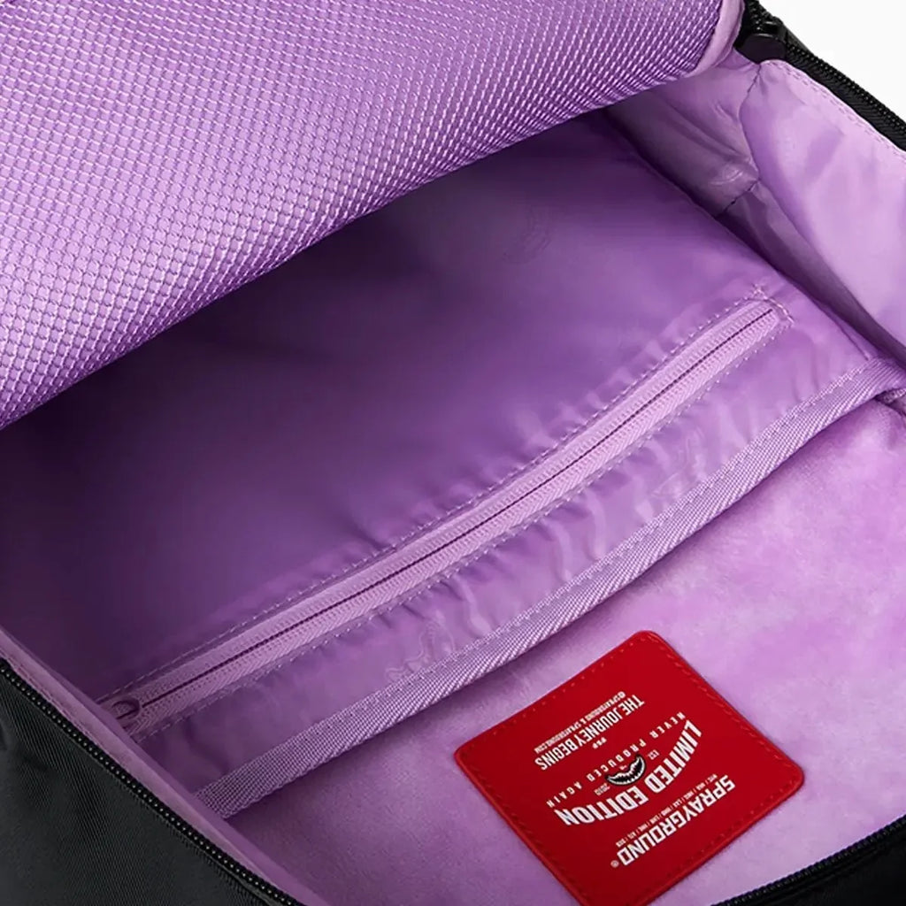 Mochila Morada con Pasaporte de Tiburón