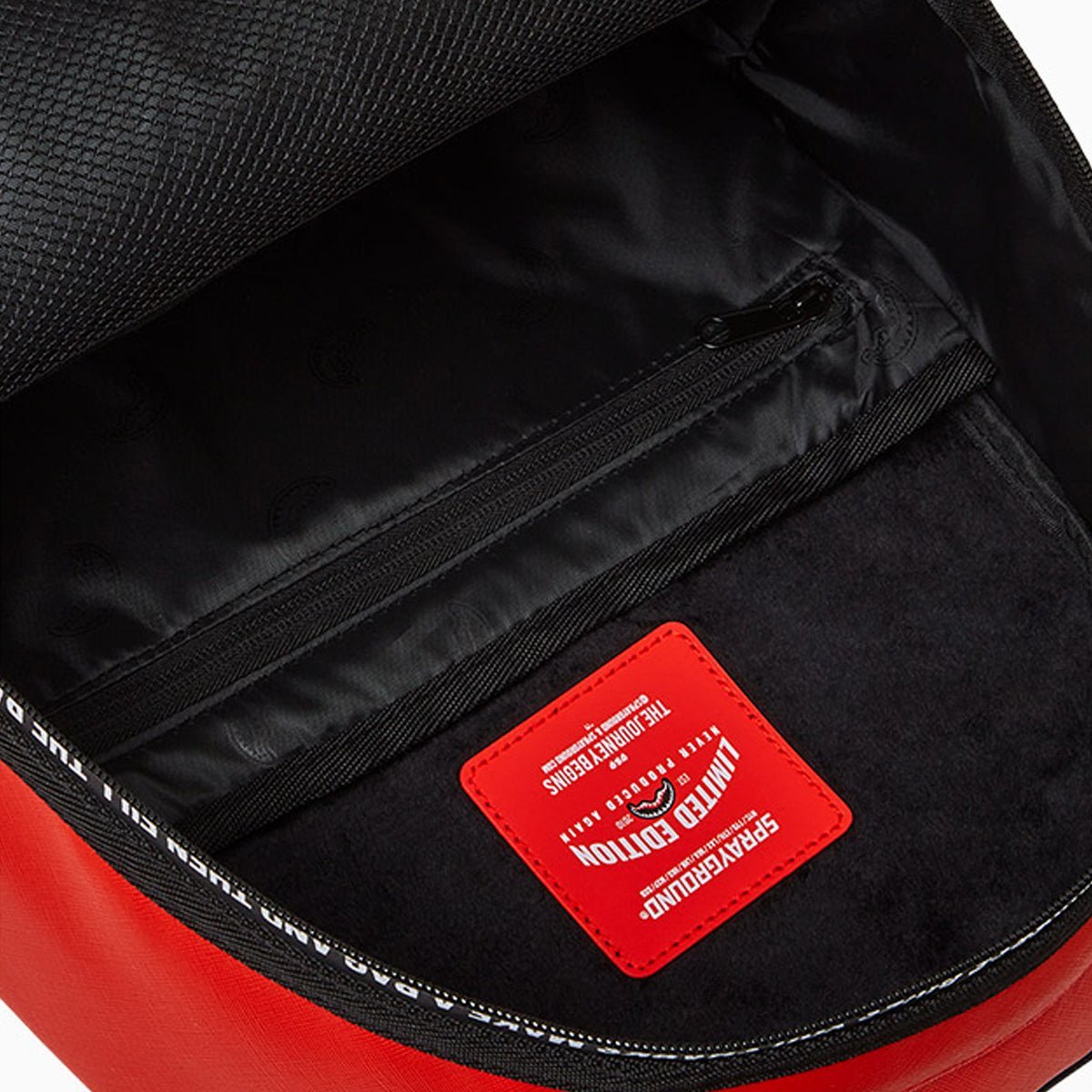 Mochila Shark Central Proverb DLXSV
