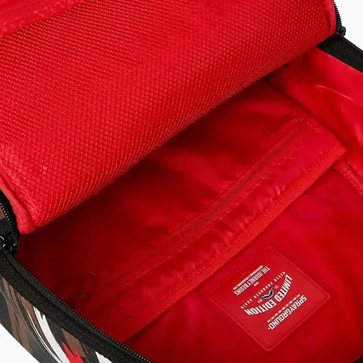 Sac à dos grunge maculé