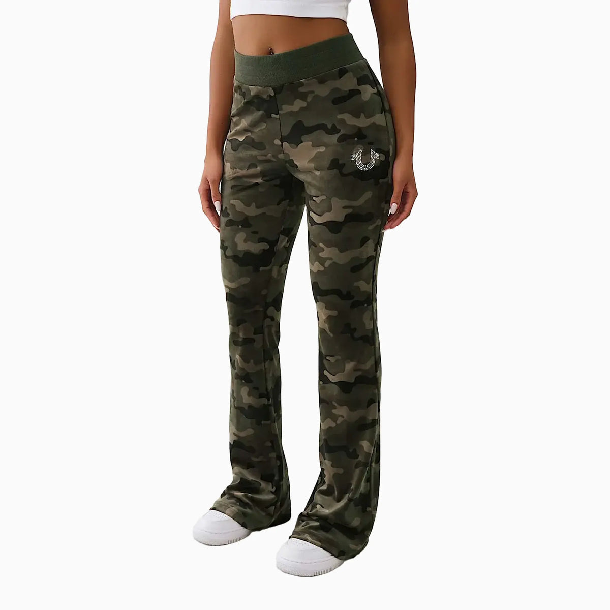 Ensemble velours camouflage raccourci pour femme