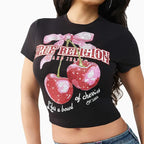 T-shirt court à manches courtes et motif cerises pour femme