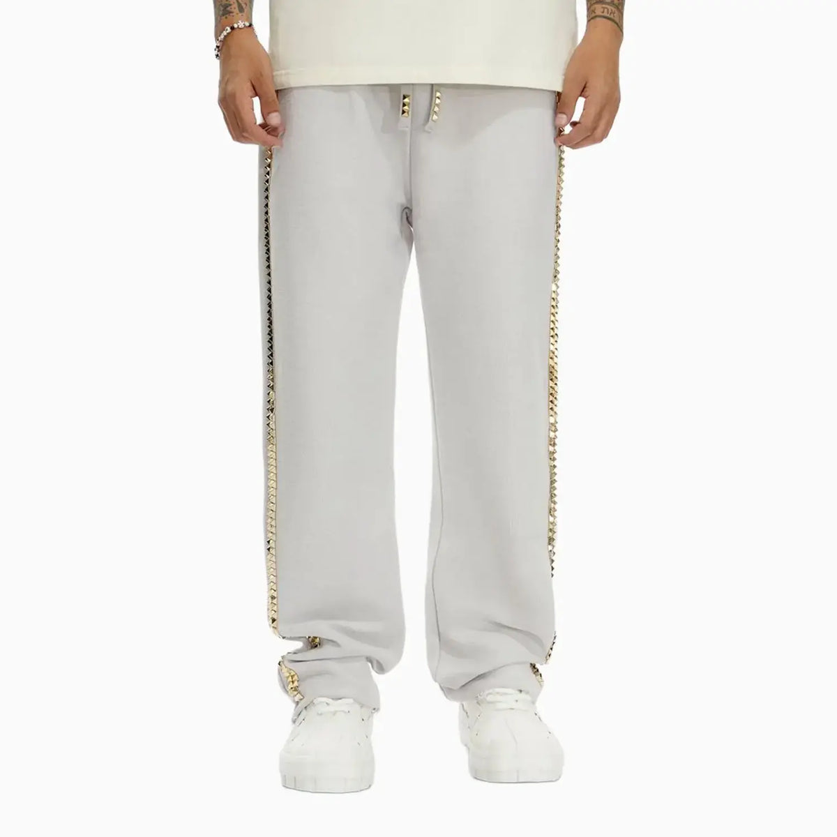 Men's Hand It Saturn Outfit