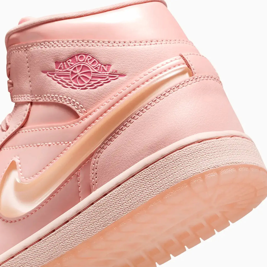 Women's Air Jordan 1 Mid SE 'Patent Valentine's Day'