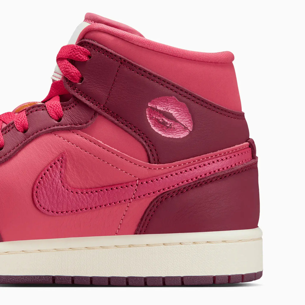Air Jordan 1 Mid SE Femme « Saint-Valentin »